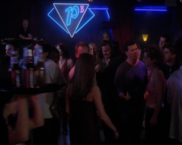 Charmed-Online-dot-320LookWhosBarking2238.jpg Charmed-Online-dot-320LookWhosBarking2238.jpg