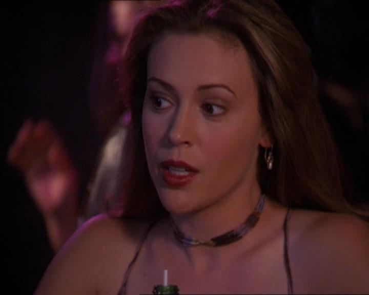 Charmed-Online-dot-320LookWhosBarking2290.jpg