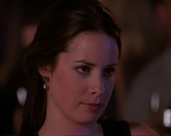 Charmed-Online-dot-320LookWhosBarking2292.jpg