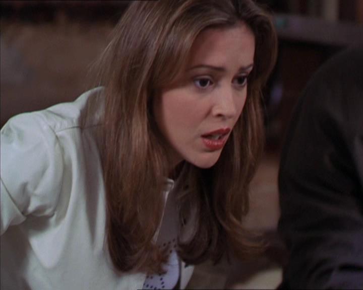 Charmed-Online-dot-322AllHellBreaksLoose0183.jpg