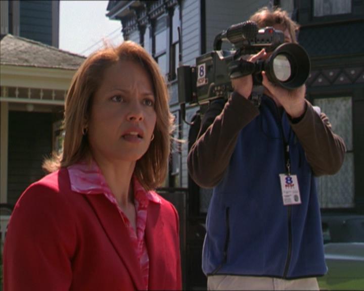 Charmed-Online-dot-322AllHellBreaksLoose0251.jpg Charmed-Online-dot-322AllHellBreaksLoose0251.jpg