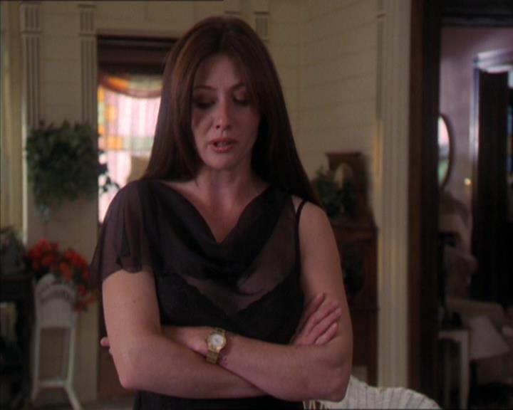 Charmed-Online-dot-322AllHellBreaksLoose0406.jpg