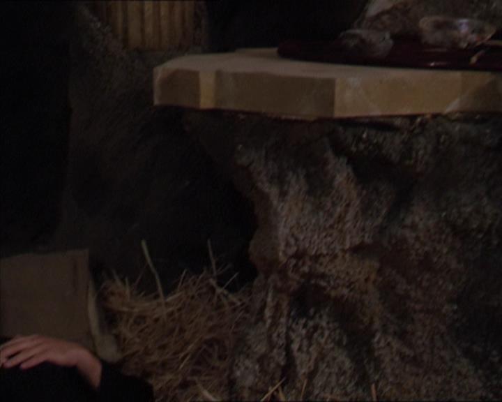 Charmed-Online-dot-322AllHellBreaksLoose0514.jpg