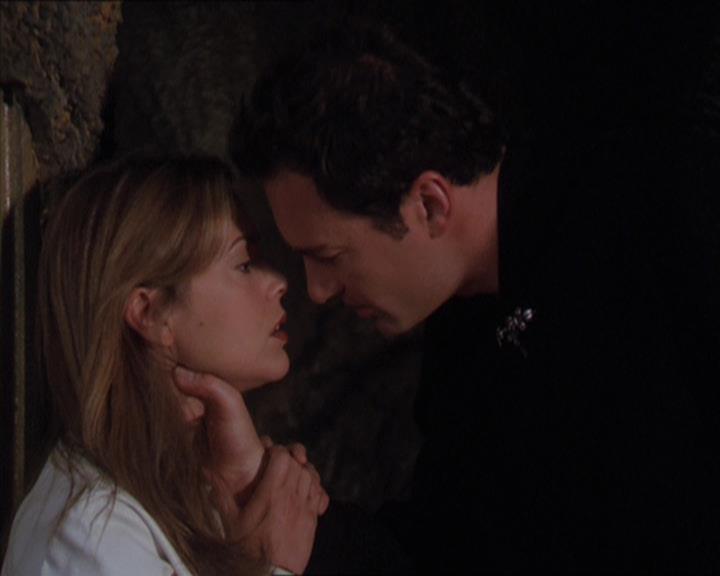 Charmed-Online-dot-322AllHellBreaksLoose0544.jpg