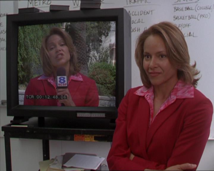 Charmed-Online-dot-322AllHellBreaksLoose0569.jpg