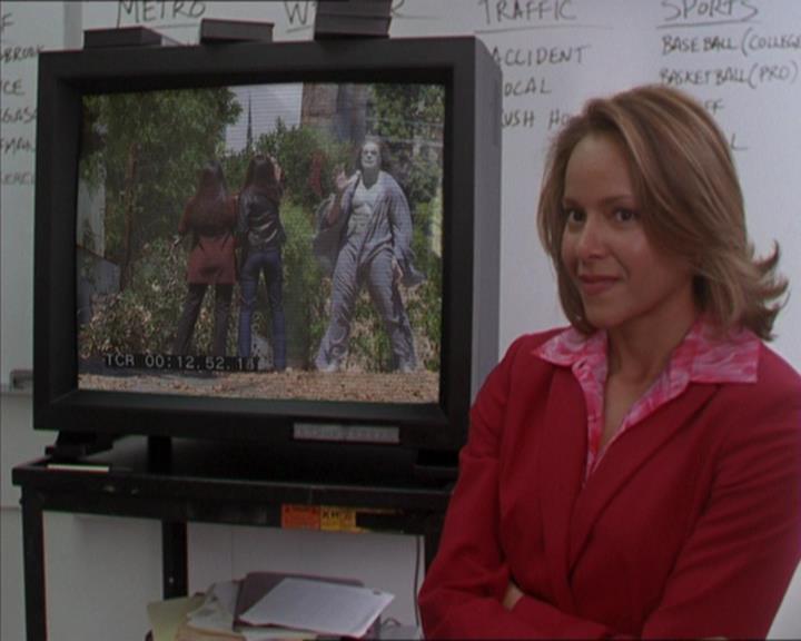 Charmed-Online-dot-322AllHellBreaksLoose0573.jpg