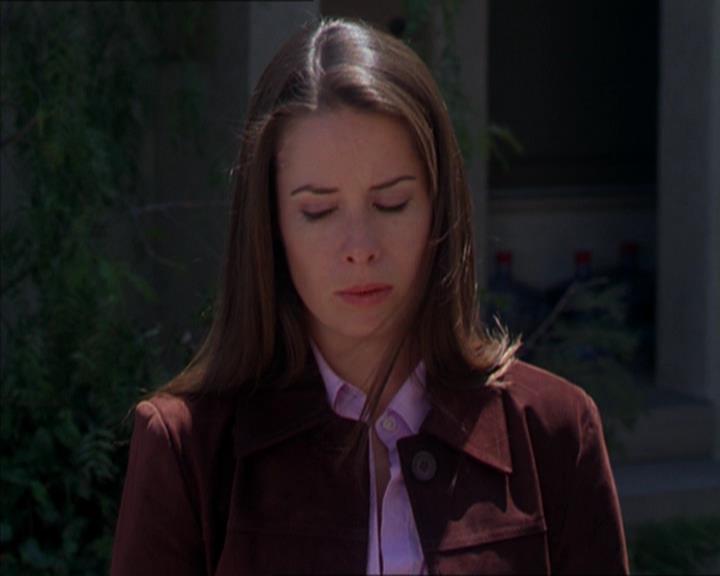 Charmed-Online-dot-322AllHellBreaksLoose0652.jpg