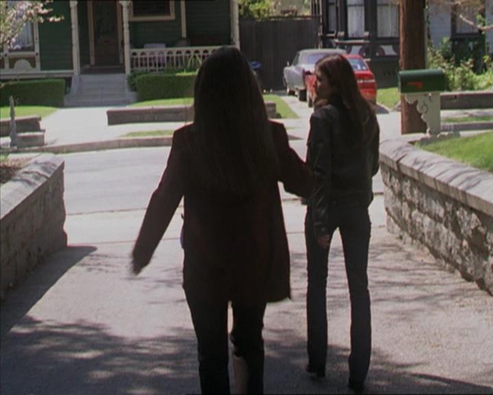 Charmed-Online-dot-322AllHellBreaksLoose0678.jpg
