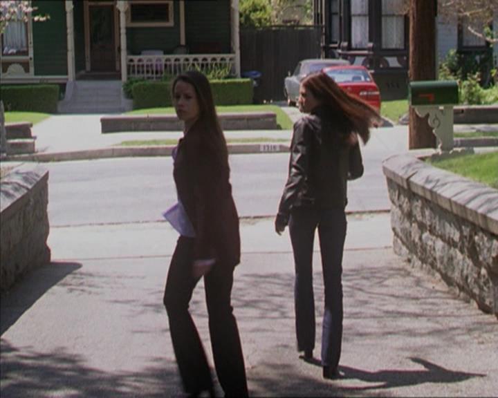 Charmed-Online-dot-322AllHellBreaksLoose0679.jpg Charmed-Online-dot-322AllHellBreaksLoose0679.jpg