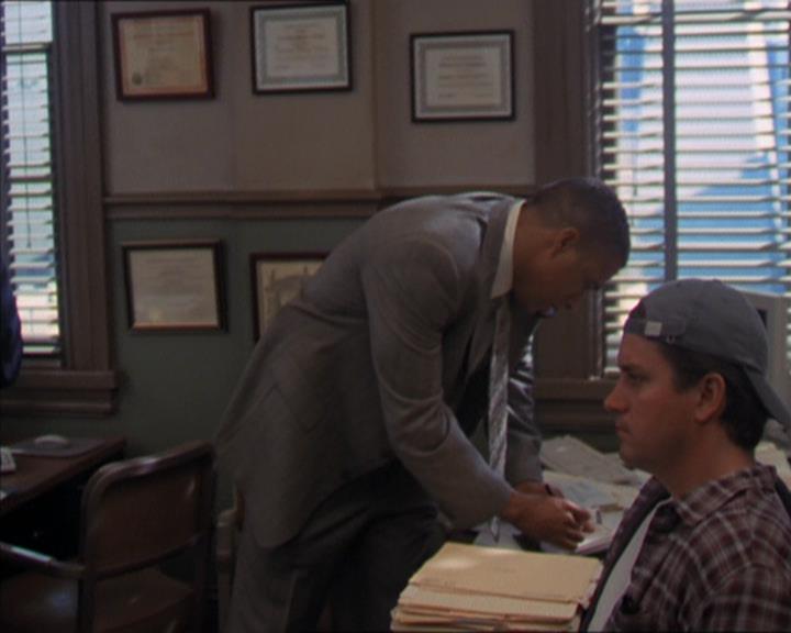 Charmed-Online-dot-322AllHellBreaksLoose0745.jpg