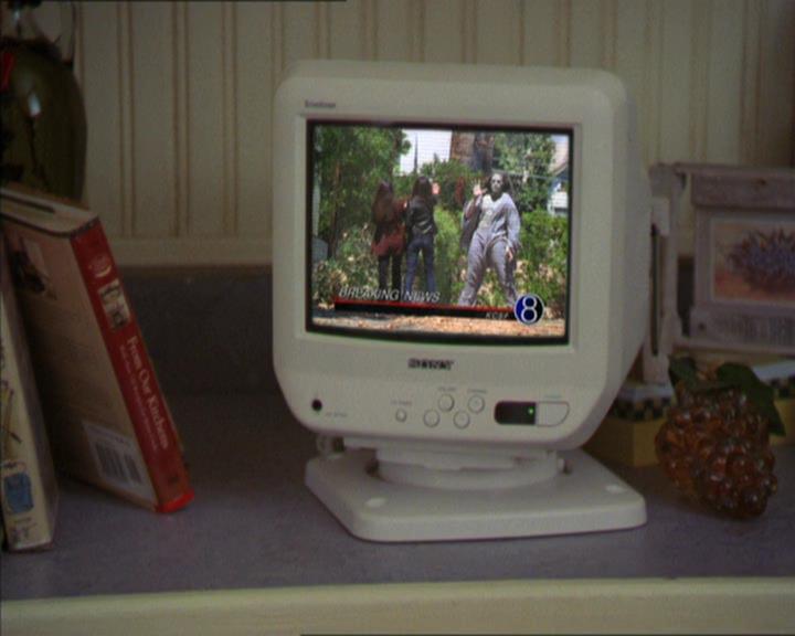Charmed-Online-dot-322AllHellBreaksLoose0751.jpg
