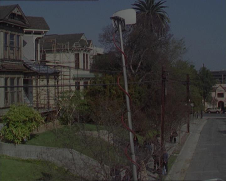 Charmed-Online-dot-322AllHellBreaksLoose0781.jpg Charmed-Online-dot-322AllHellBreaksLoose0781.jpg