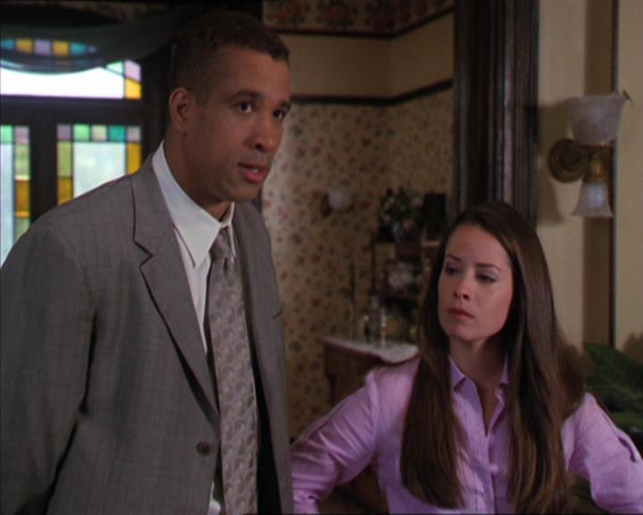 Charmed-Online-dot-322AllHellBreaksLoose0822.jpg