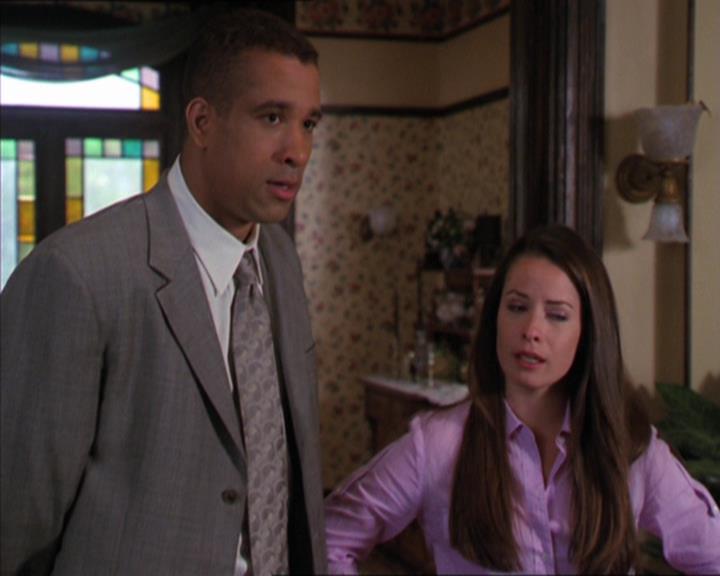 Charmed-Online-dot-322AllHellBreaksLoose0823.jpg