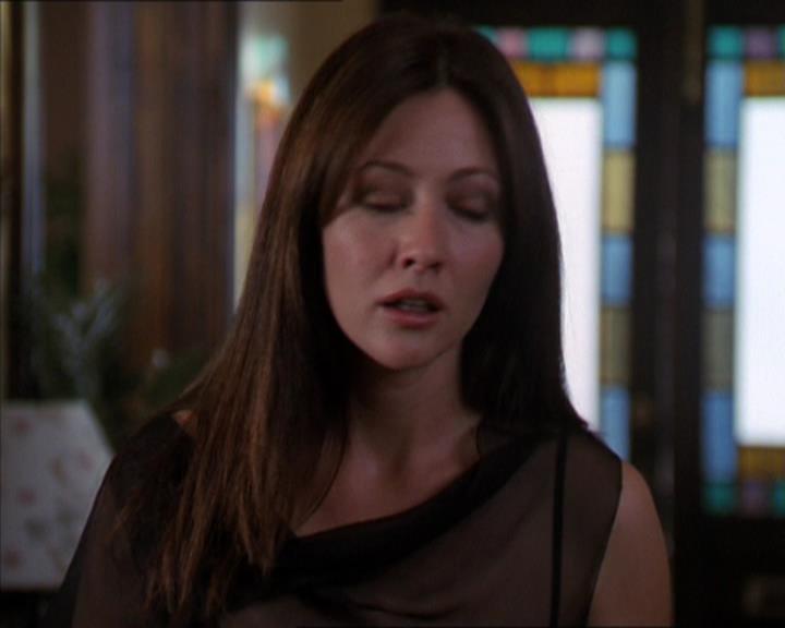 Charmed-Online-dot-322AllHellBreaksLoose0832.jpg