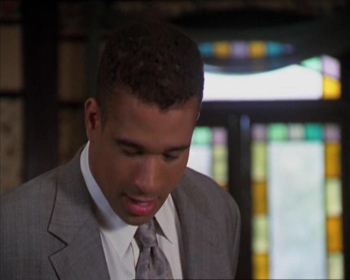 Charmed-Online-dot-322AllHellBreaksLoose0846.jpg