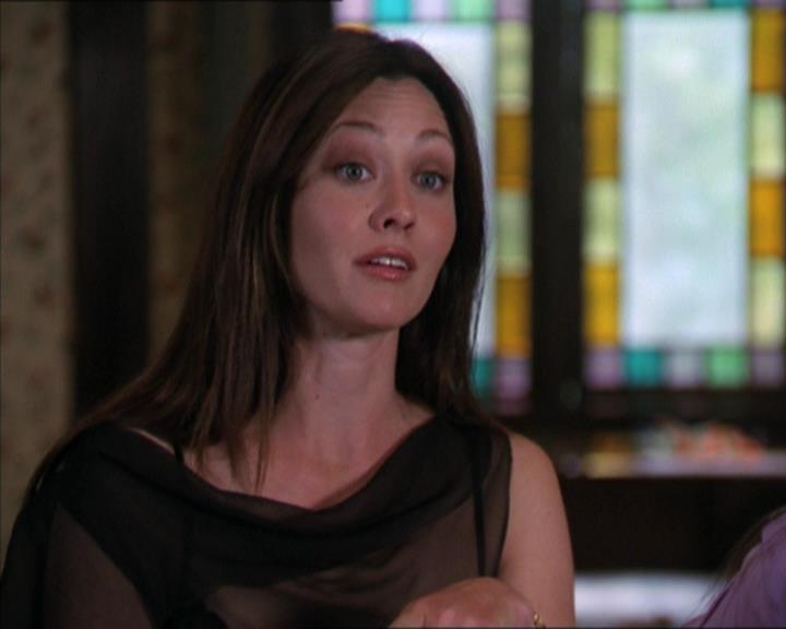 Charmed-Online-dot-322AllHellBreaksLoose0864.jpg