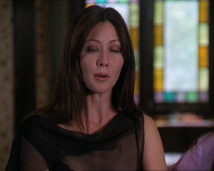 Charmed-Online-dot-322AllHellBreaksLoose0896.jpg