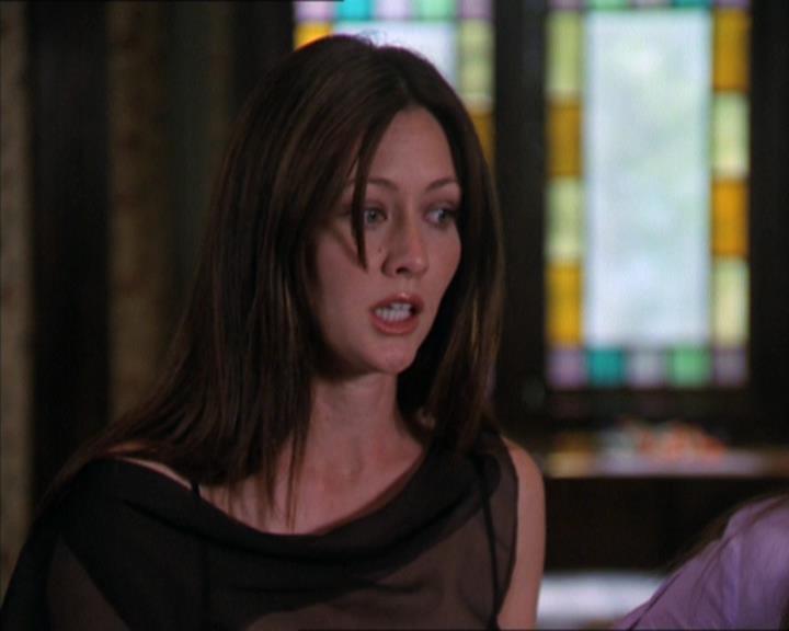 Charmed-Online-dot-322AllHellBreaksLoose0905.jpg