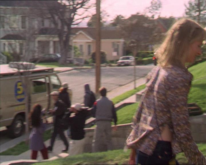 Charmed-Online-dot-322AllHellBreaksLoose0959.jpg