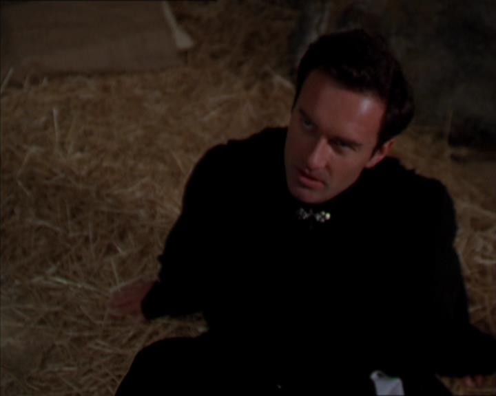 Charmed-Online-dot-322AllHellBreaksLoose0973.jpg