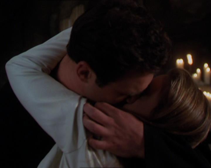 Charmed-Online-dot-322AllHellBreaksLoose1031.jpg
