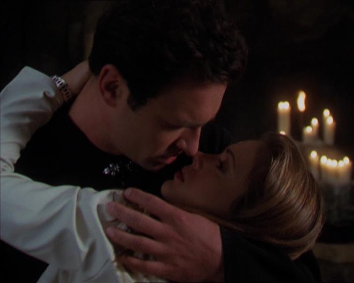 Charmed-Online-dot-322AllHellBreaksLoose1033.jpg