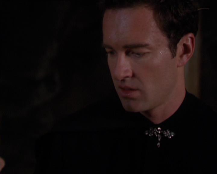 Charmed-Online-dot-322AllHellBreaksLoose1063.jpg
