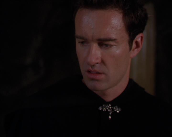 Charmed-Online-dot-322AllHellBreaksLoose1065.jpg