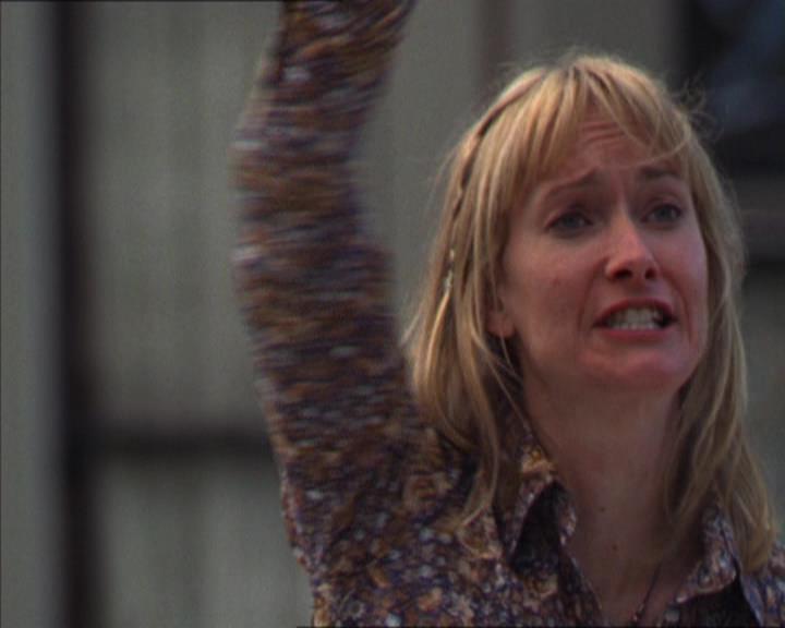 Charmed-Online-dot-322AllHellBreaksLoose1153.jpg