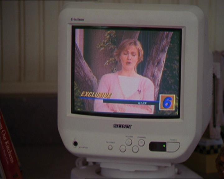 Charmed-Online-dot-322AllHellBreaksLoose1222.jpg