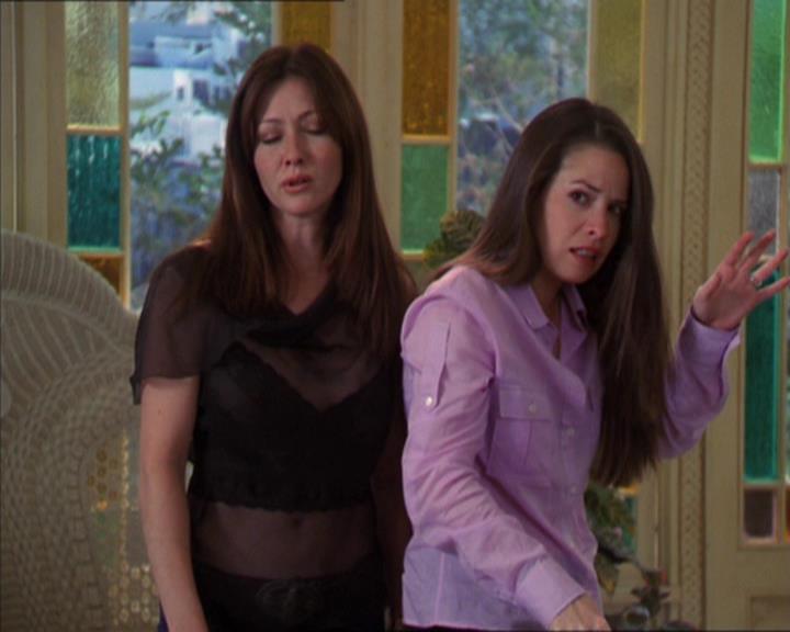 Charmed-Online-dot-322AllHellBreaksLoose1316.jpg