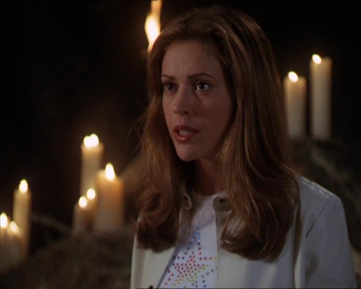 Charmed-Online-dot-322AllHellBreaksLoose1399.jpg
