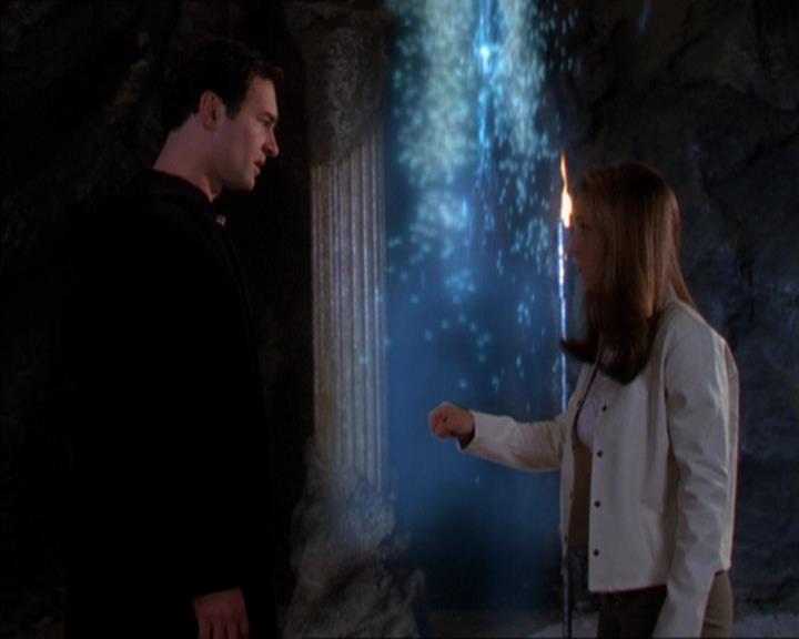 Charmed-Online-dot-322AllHellBreaksLoose1413.jpg
