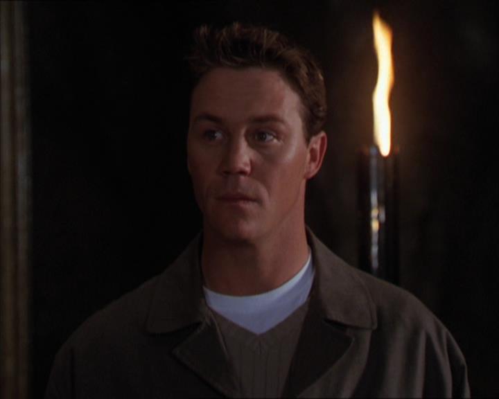 Charmed-Online-dot-322AllHellBreaksLoose1449.jpg