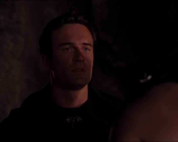 Charmed-Online-dot-322AllHellBreaksLoose1485.jpg