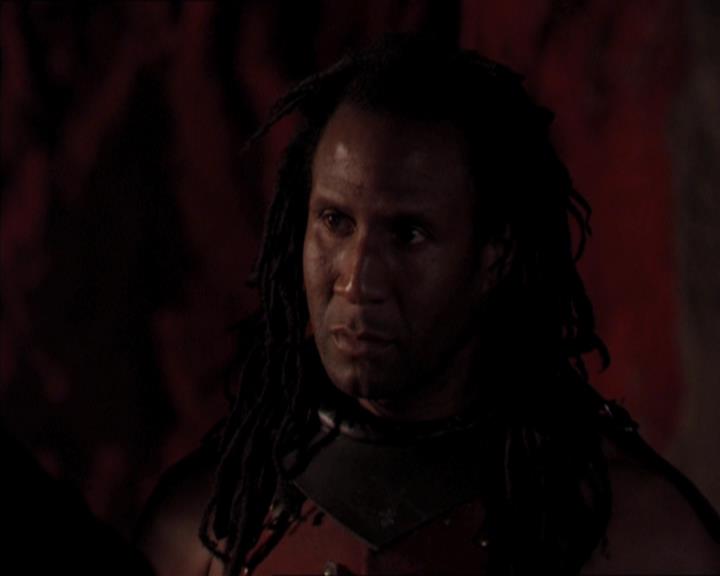 Charmed-Online-dot-322AllHellBreaksLoose1486.jpg