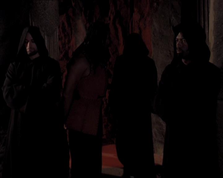 Charmed-Online-dot-322AllHellBreaksLoose1496.jpg