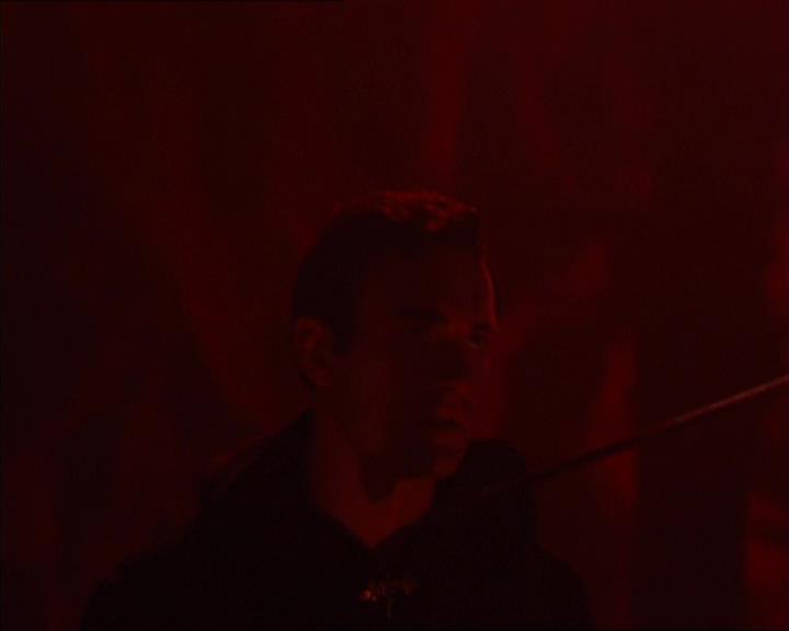 Charmed-Online-dot-322AllHellBreaksLoose1548.jpg