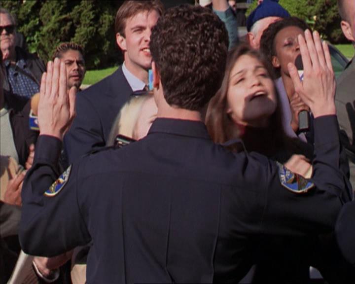 Charmed-Online-dot-322AllHellBreaksLoose1674.jpg