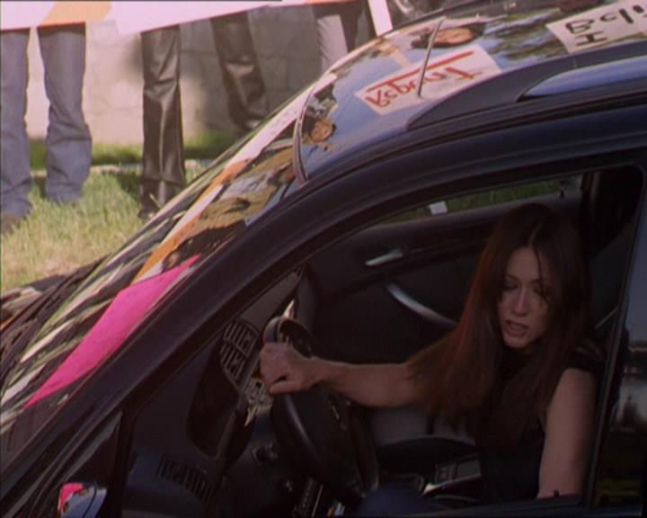 Charmed-Online-dot-322AllHellBreaksLoose1700.jpg