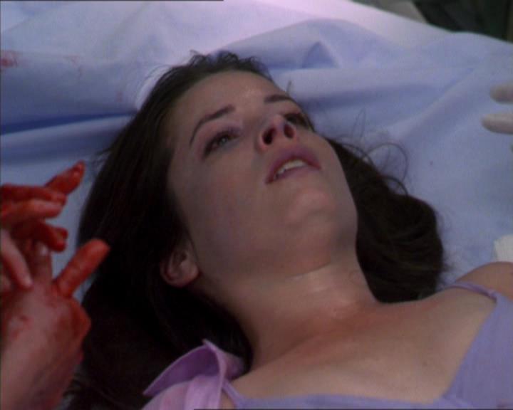 Charmed-Online-dot-322AllHellBreaksLoose1790.jpg