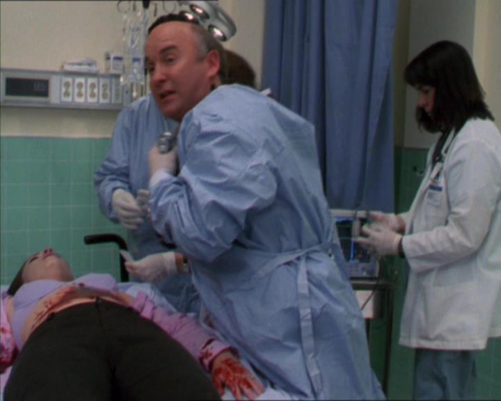 Charmed-Online-dot-322AllHellBreaksLoose1799.jpg Charmed-Online-dot-322AllHellBreaksLoose1799.jpg