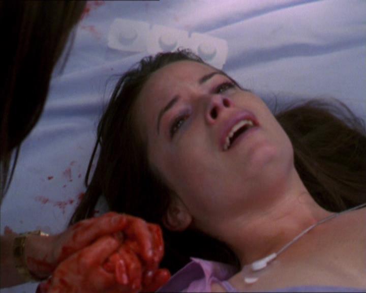 Charmed-Online-dot-322AllHellBreaksLoose1821.jpg