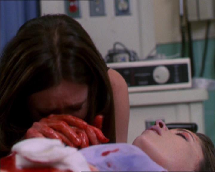 Charmed-Online-dot-322AllHellBreaksLoose1903.jpg