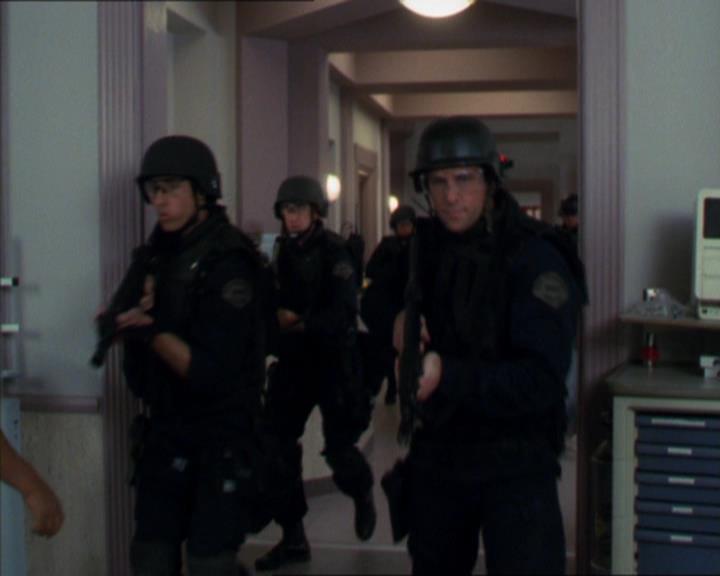 Charmed-Online-dot-322AllHellBreaksLoose1987.jpg