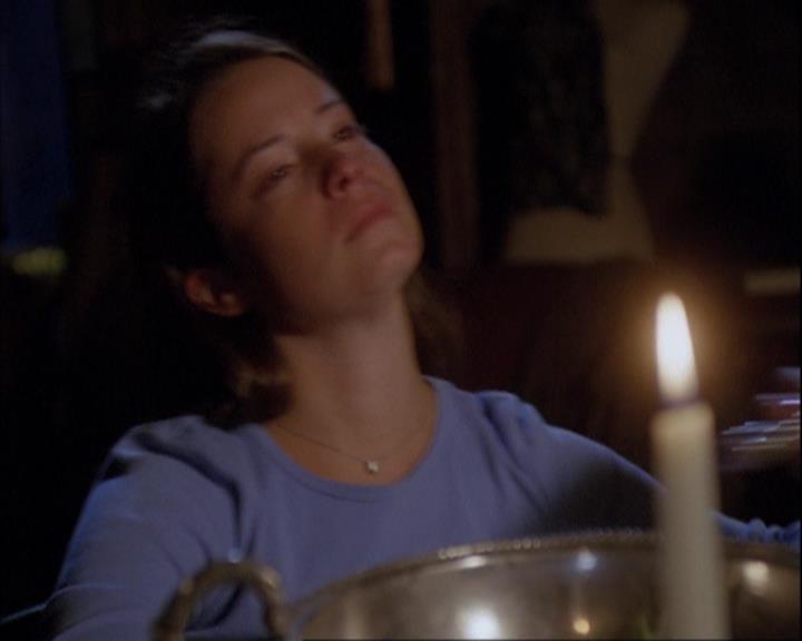 Charmed-Online_dot_net-4x01-2CharmedAgain0035.jpg
