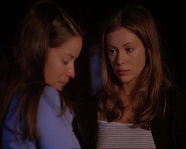 Charmed-Online_dot_net-4x01-2CharmedAgain0136.jpg