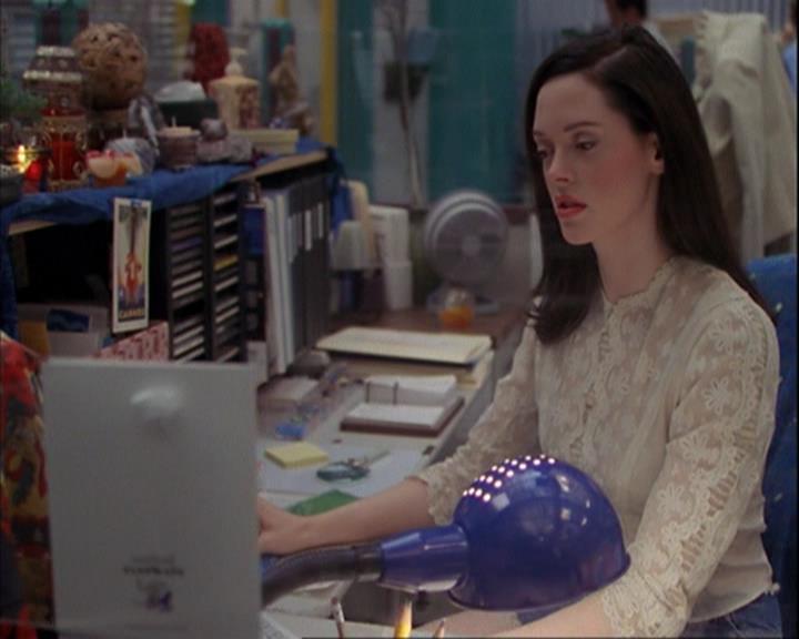 Charmed-Online_dot_net-4x01-2CharmedAgain0165.jpg