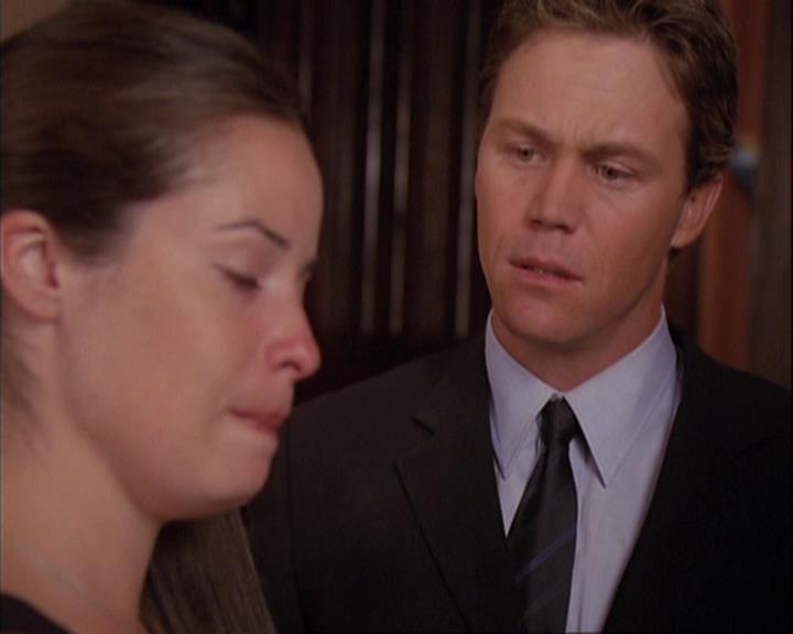 Charmed-Online_dot_net-4x01-2CharmedAgain0412.jpg